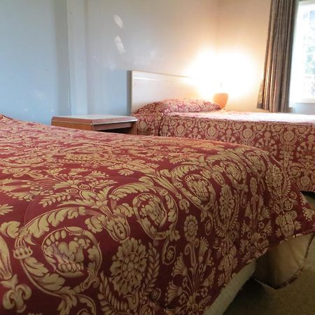Madison Suites Motel Портланд Екстериор снимка