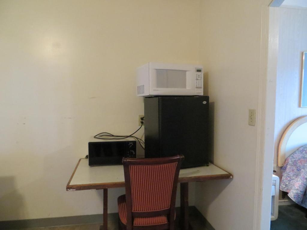 Madison Suites Motel Портланд Стая снимка