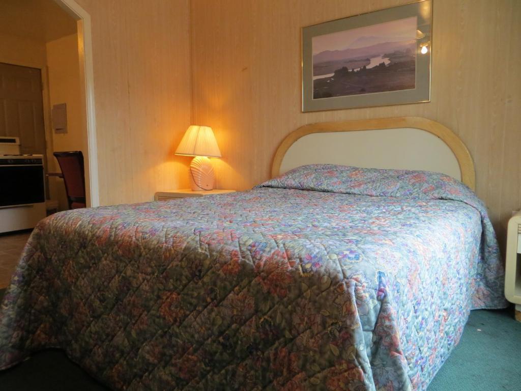 Madison Suites Motel Портланд Стая снимка