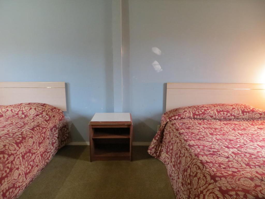Madison Suites Motel Портланд Стая снимка