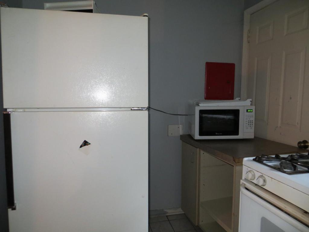 Madison Suites Motel Портланд Екстериор снимка